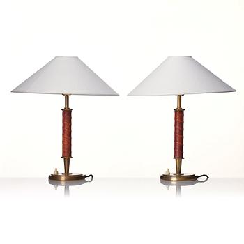 Nordiska Kompaniet, a pair of table lamps, model "31045", Sweden, 1940-50s.