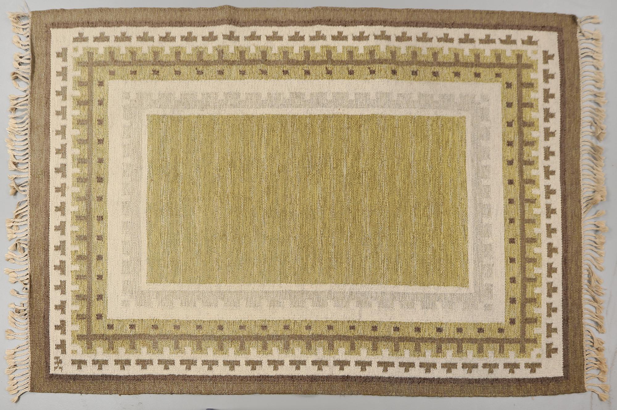 MATTA, rölakan, 1900-talets andra hälft, 240 x 170 cm, monogramsignerad.