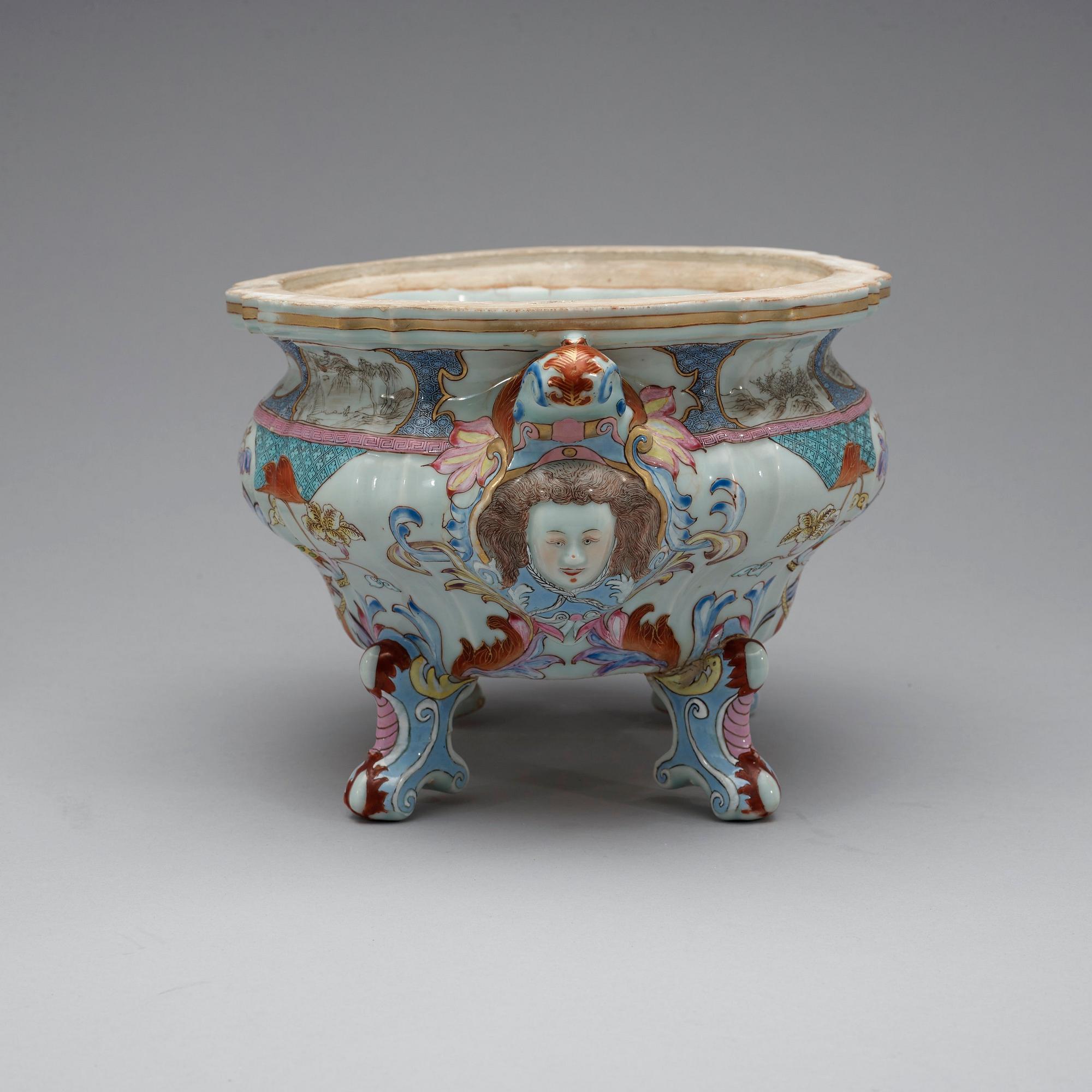A rare large, finely painted tureen with cover and stand, Qing dynasty, Qianlong (1736-95).