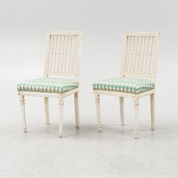 A pair of late Gustavian chairs, around the year 1800.