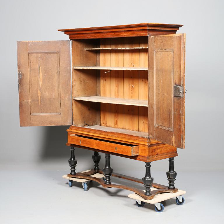 SKÅP, barock, 1700-tal.