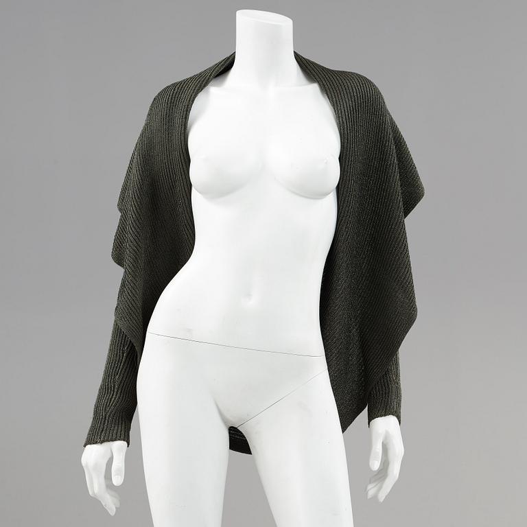 Two cardigans and a silkblouse by Ralph Lauren.