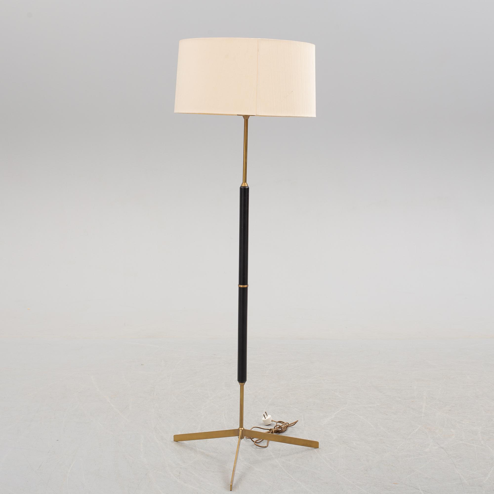 A mid 20th century G-31 floor light by Bergbom.