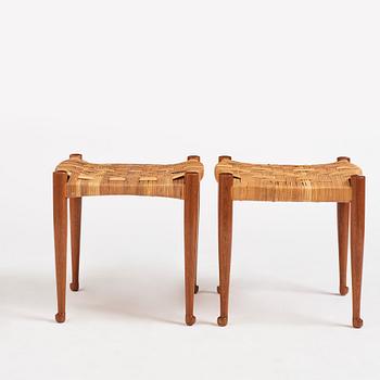 Josef Frank, taburetter 1 par, modell "973", Firma Svenskt Tenn, 1940-50-tal.