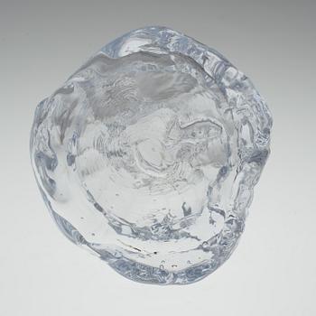 FREDRIK NIELSEN, a glass skulpture, signed and dated -06.