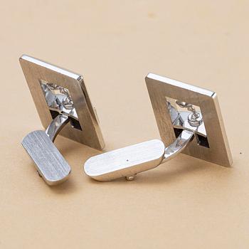 Corum, Spirit of Ecstasy, "Rolls Royce", "Radiator Watch & Cufflinks", "Jumbo", ca 1975.