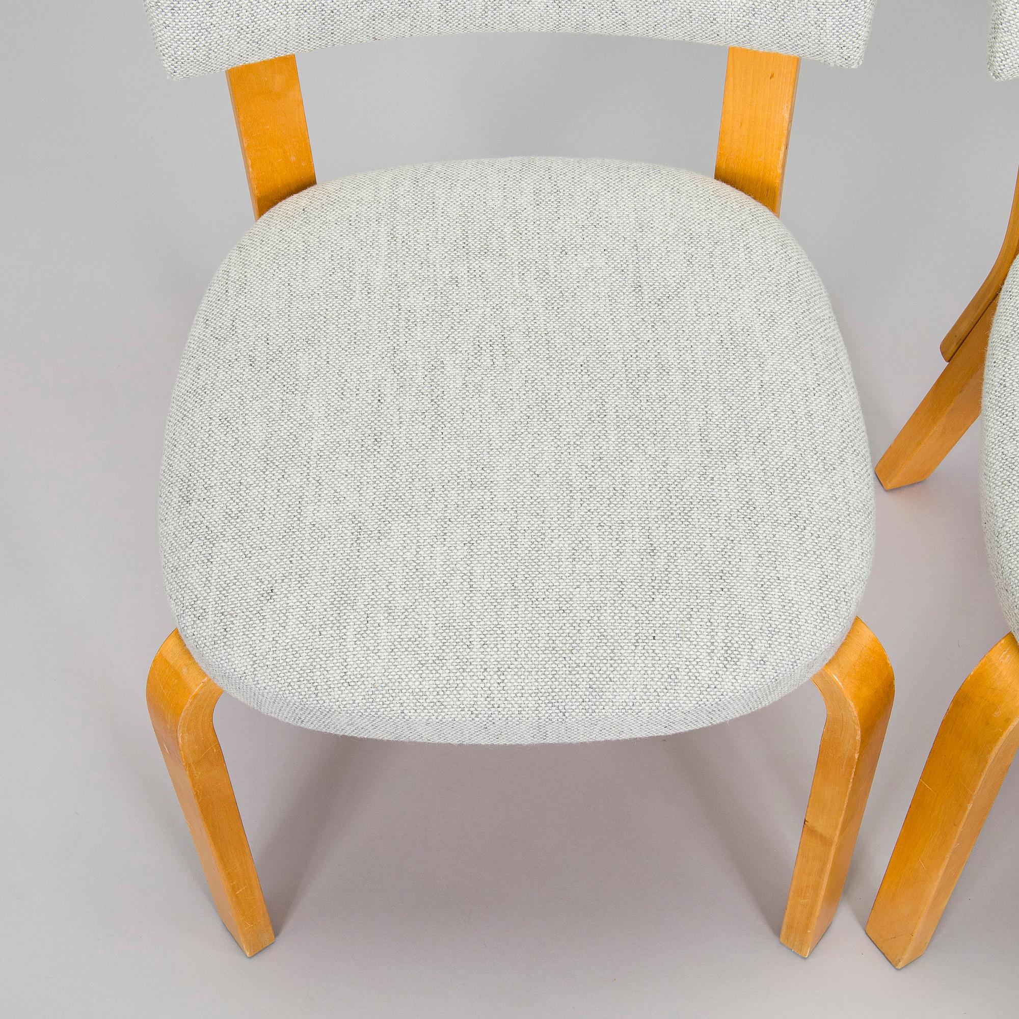 Alvar Aalto, stolar, 6 st, modell 63, O.Y. Huonekalu- ja Rakennustyötehdas A.B. 1900-talets mitt.