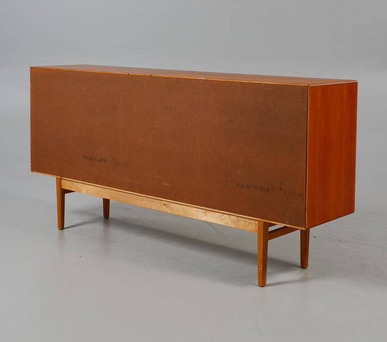 SIDEBOARD, Sverige, omkring 1900-talets mitt.