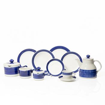 Hertha Bengtson, Dinner service, 55 pieces, porcelain, “Koka Blå”, Rörstrand.