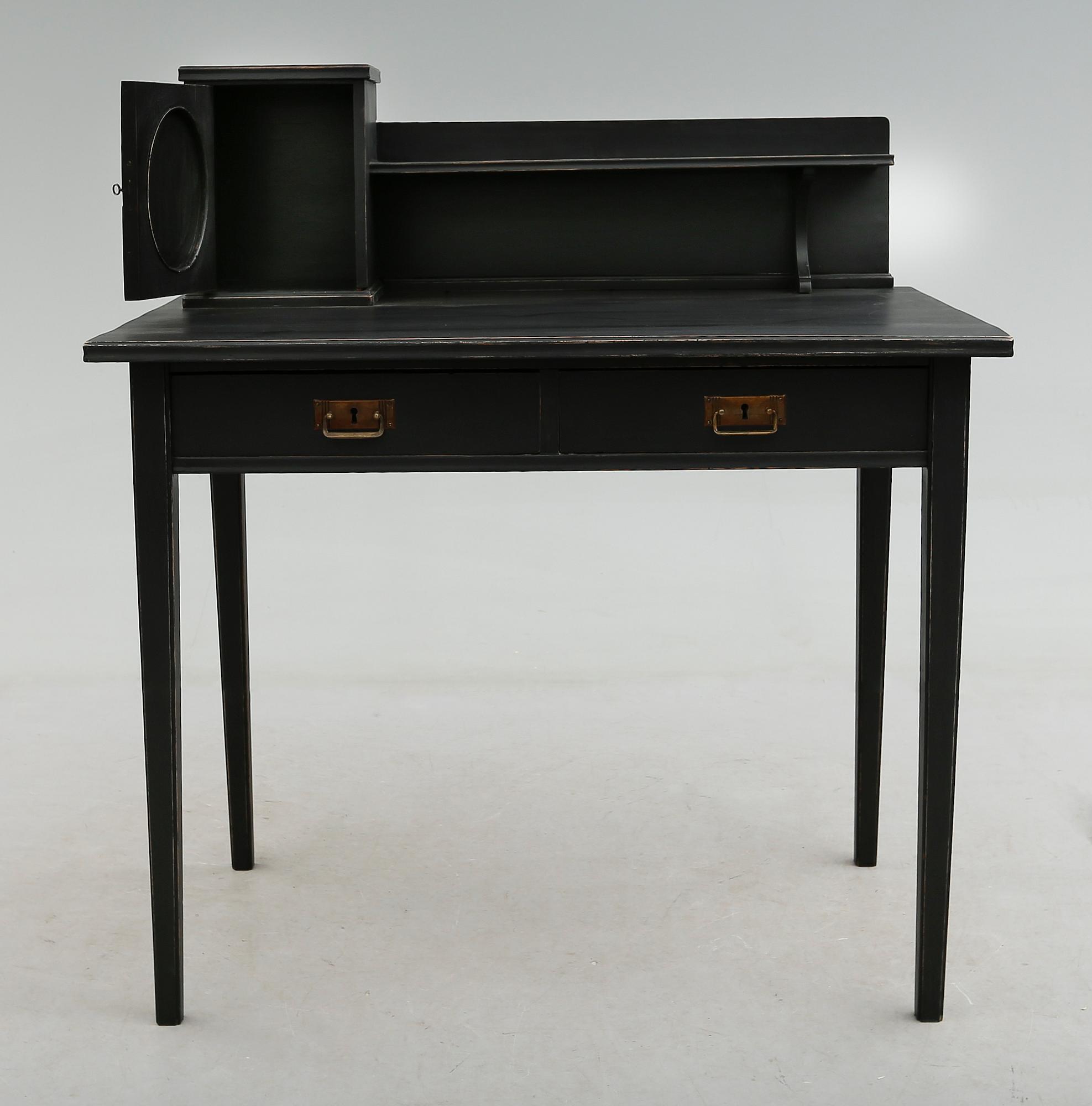 SKRIVBORD, 1900-talets första hälft.