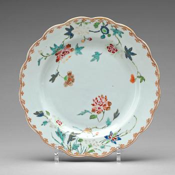 784. Ten famille rose plates, Qing dynasty, Qianlong (1736-95).