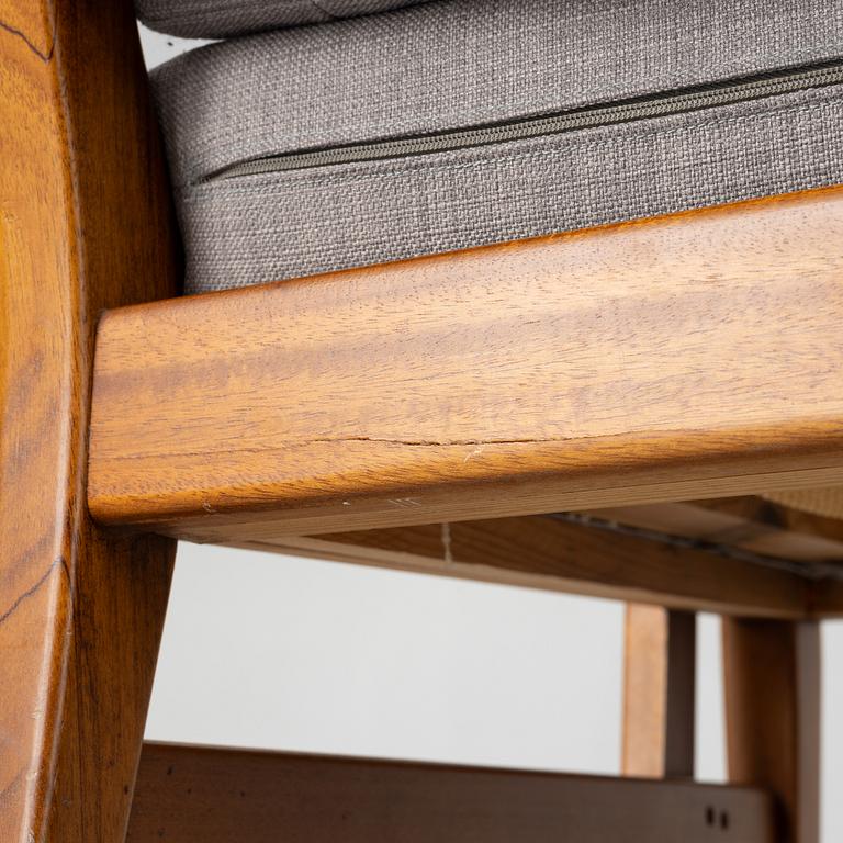 Armchairs, a pair, second half of the 20th century.