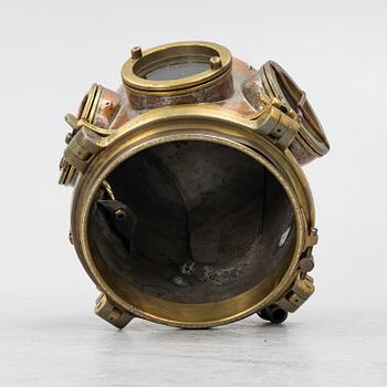 Diving helmet, for deep-sea divers, circa 1900 (before 1904),  C.A. Lindqvist (Carl Axel L 1828-1904).