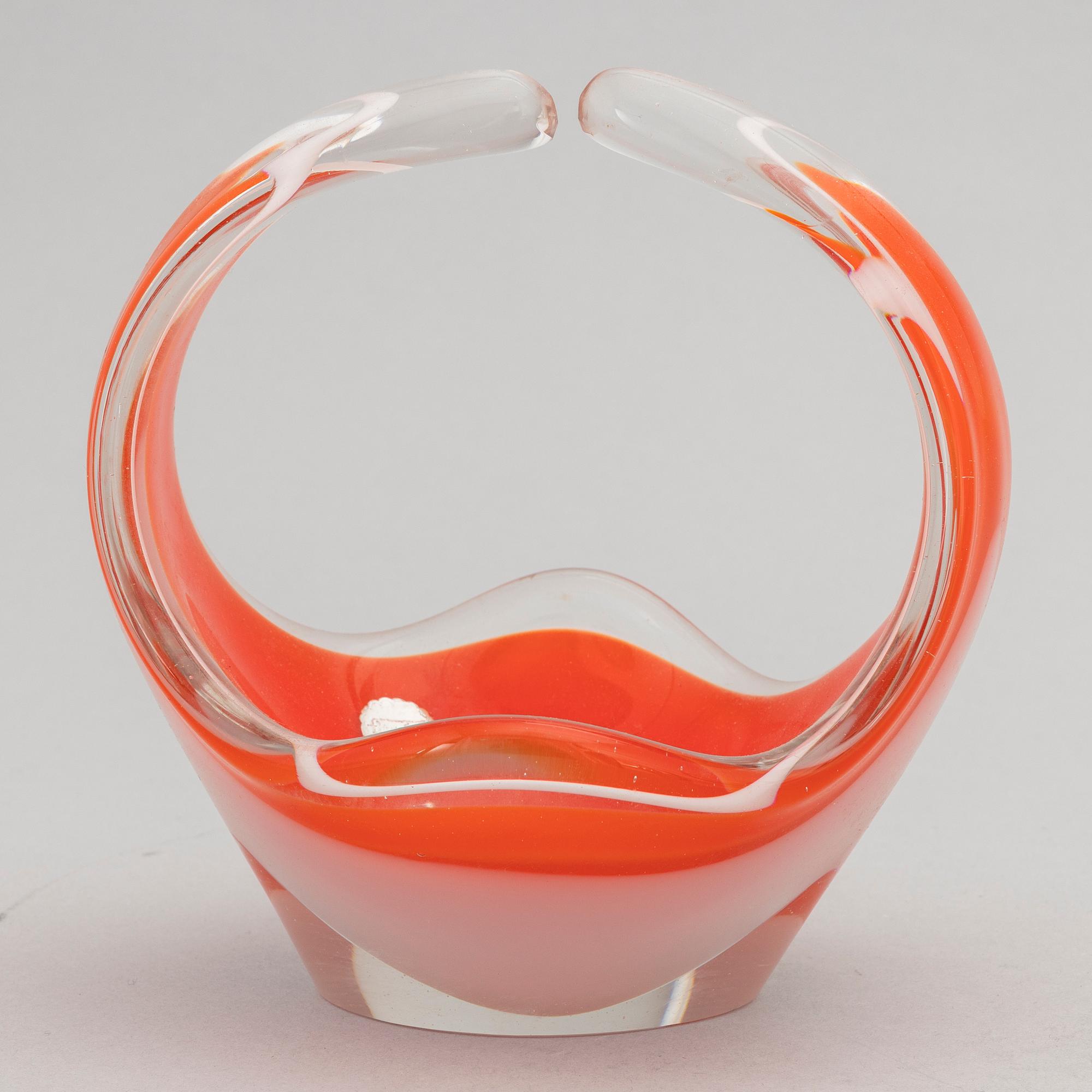 Paul Kedelv, vaser/skulpturer, 4 st, glas. Flygsfors Glasbruk.
