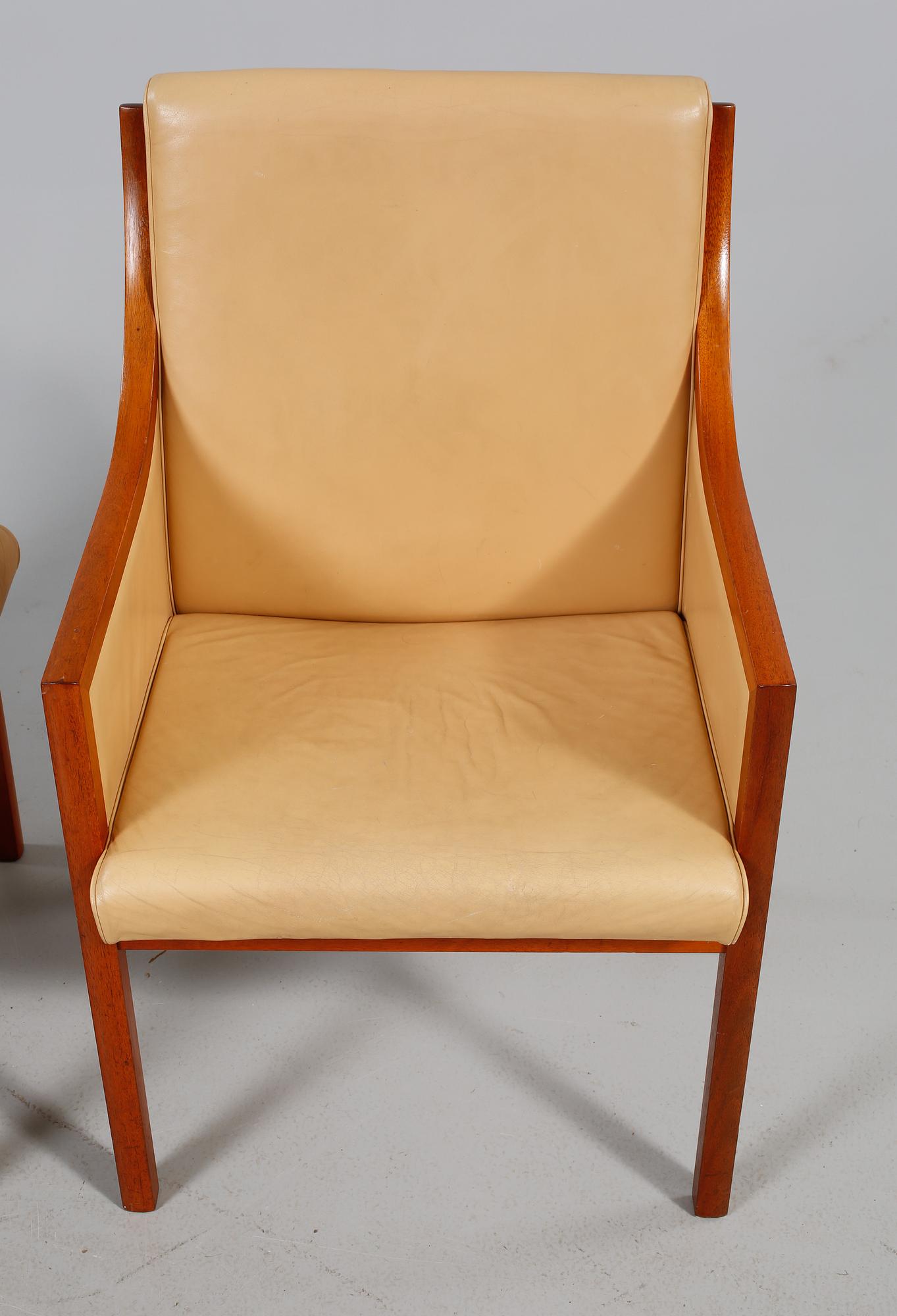 KARMSTOLAR, ett par, Karl-Erik Ekselius, JOC Möbler, Vetlanda, 1980-tal.