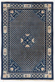 Carpet, China, approx. 274 x 186 cm.