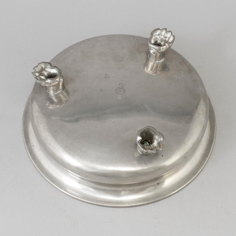 a pewter bowl by Anna Petrus for Firma Svenskt Tenn 1928.