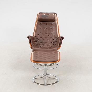 Bruno Mathsson fåtölj "Jetson" med fotpall 2012.