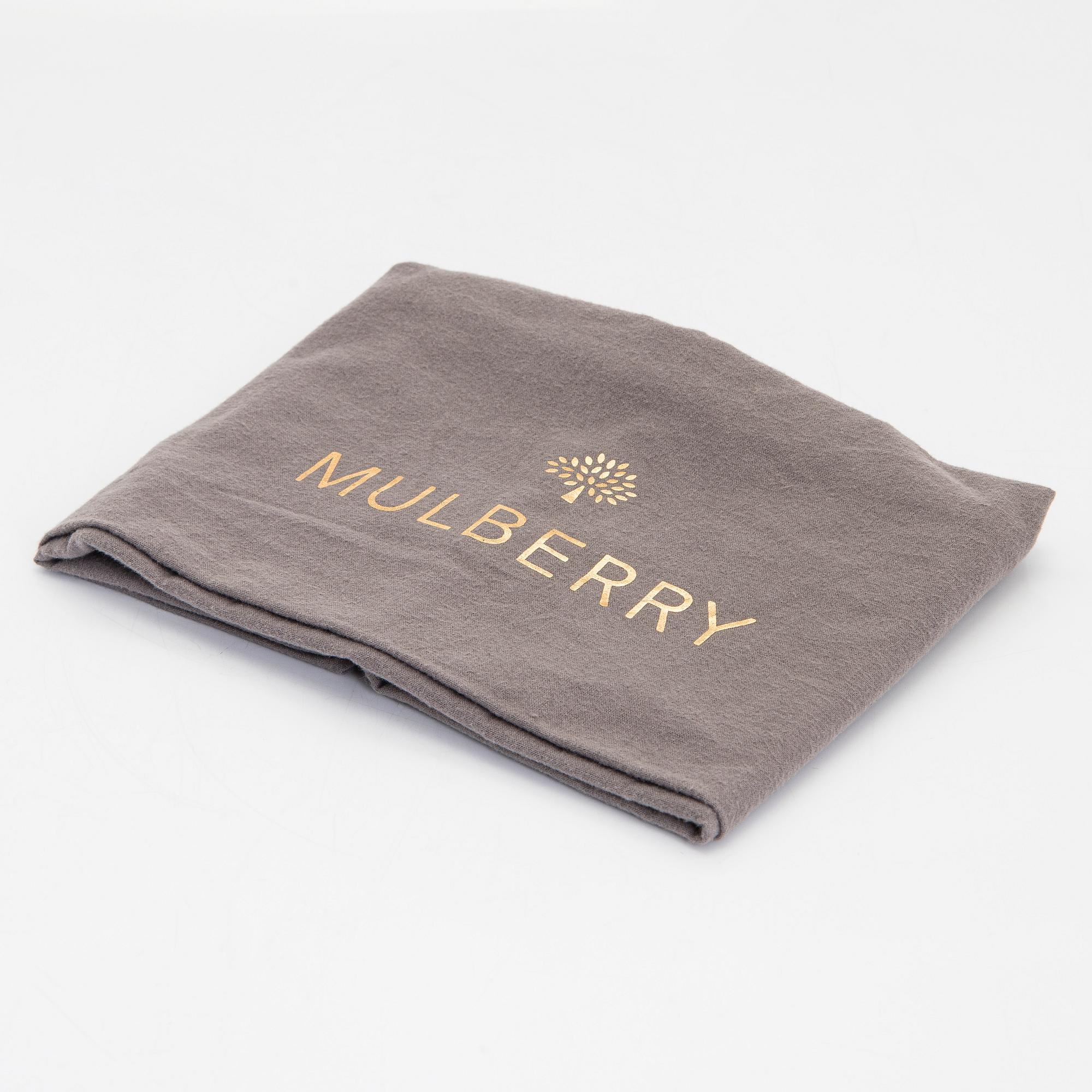 Mulberry, a black leather 'Daria' hobo bag.