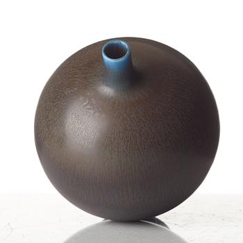 Berndt Friberg, a stoneware vase, Gustavsberg studio, Sweden 1965.