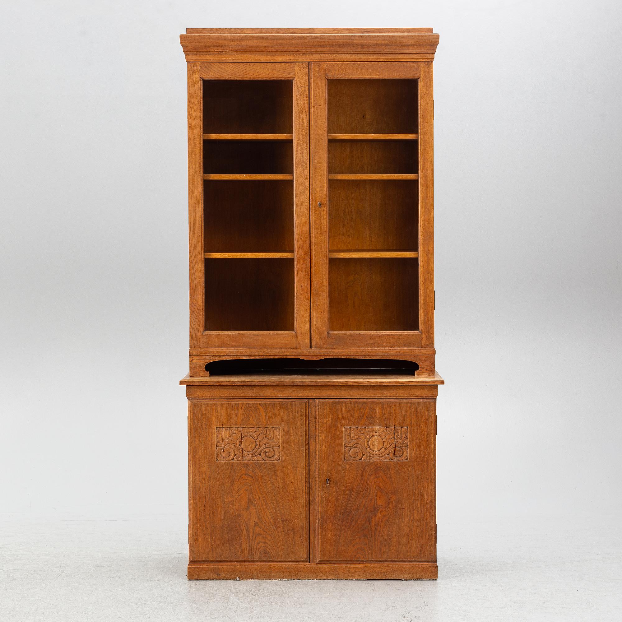 Bookcase, jugend early 20th century.