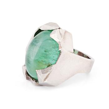 528. Rey Urban, a sterling silver ring set with a cabochon-cut emerald, Stockholm 1979.