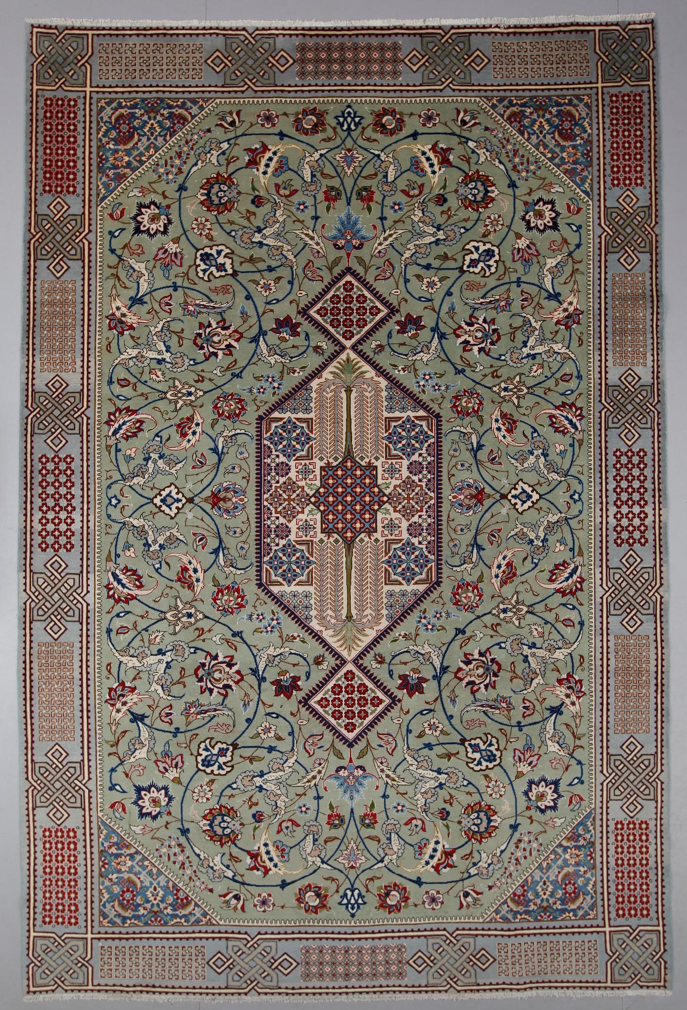 MATTA, Nadjafabad, ca 368 x 245 cm.