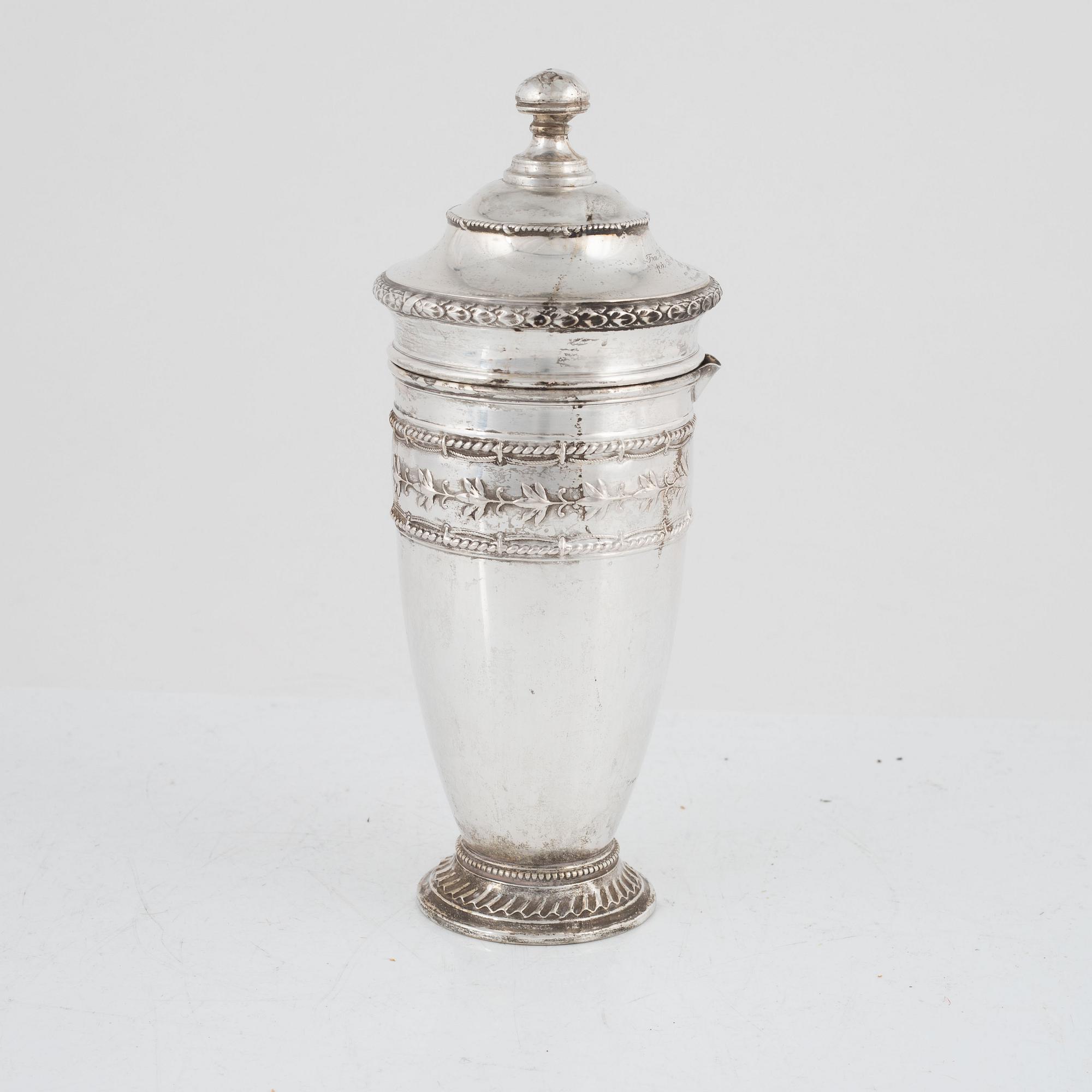 A Swedish Silver Cocktail Shaker, mark of CG Hallberg, Stockholm 1905.