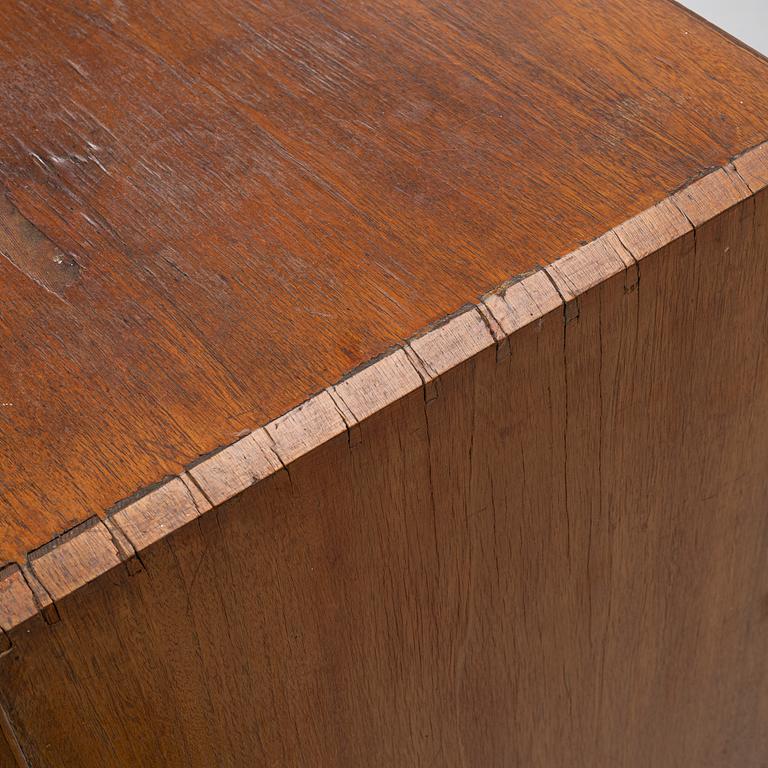 Bureau, 18th century, Sweden.