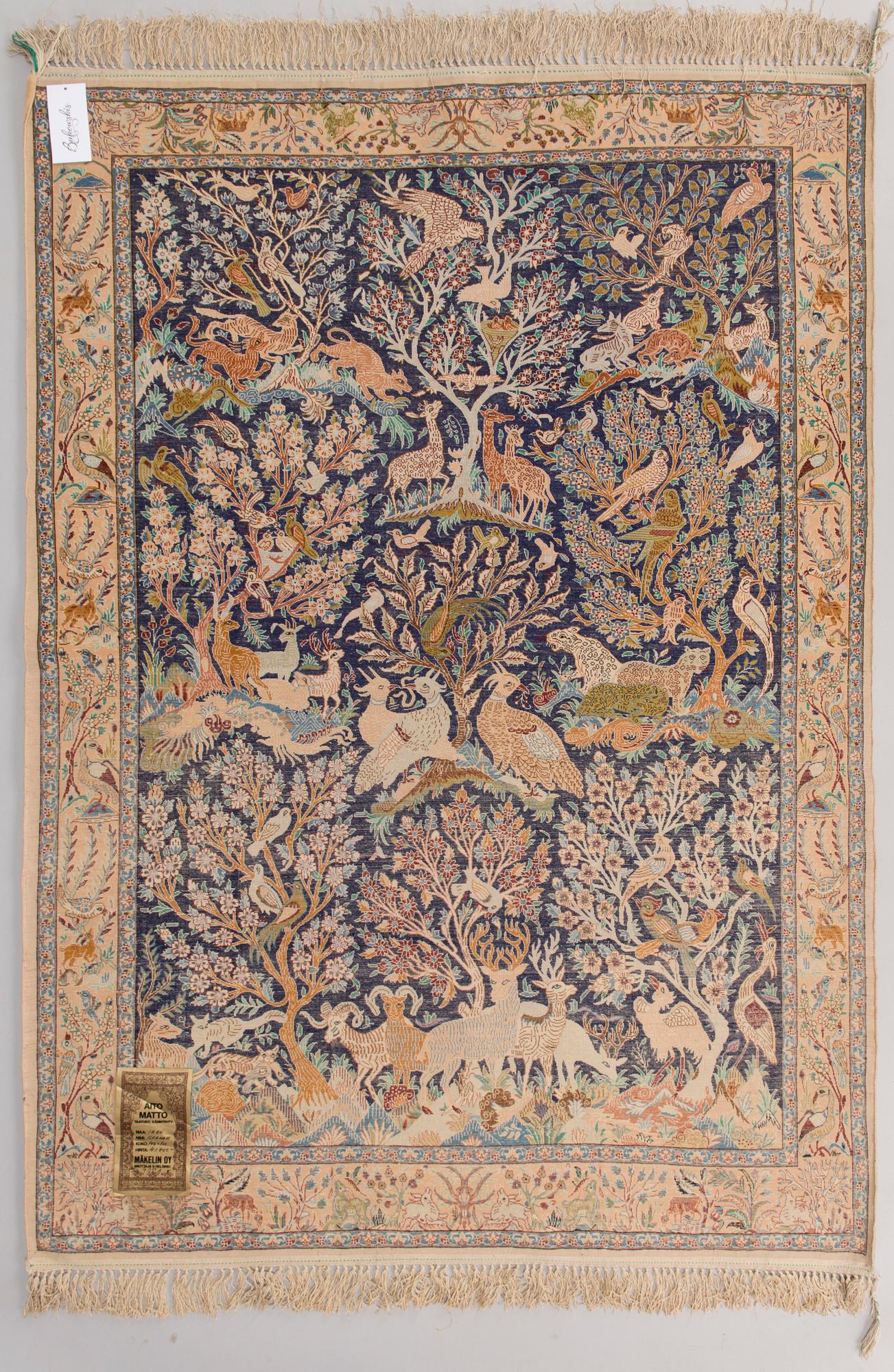 CARPET, old, Isfahan. Circa 156 x 111 cm.