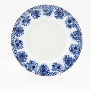 Servis porslin 19 dlr "Radiant Basket" Lomonosov 1900-talets andra hälft.