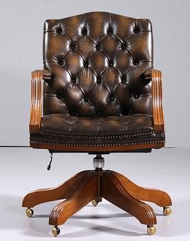 SKRIVBORDSSTOL, engelsk stil, Norge, 1900-tal.