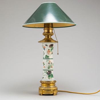 A famille verte beaker vase, Qing dynasty, Kangxi (1662-1722).