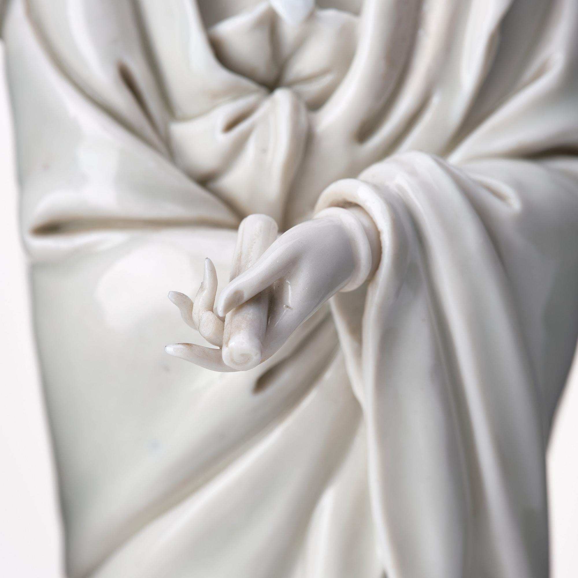 Guanyin, blanc de chine. Qing dynastin, 1800-tal.