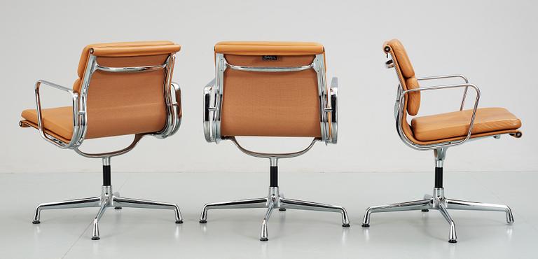 KARMSTOLAR, 3 st, "Soft Pad Group EA 205/EA 208", Charles Eames, Vitra.