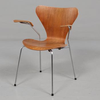 KARMSTOL, "Sjuan", Arne Jacobsen, Fritz Hansen, 1973.