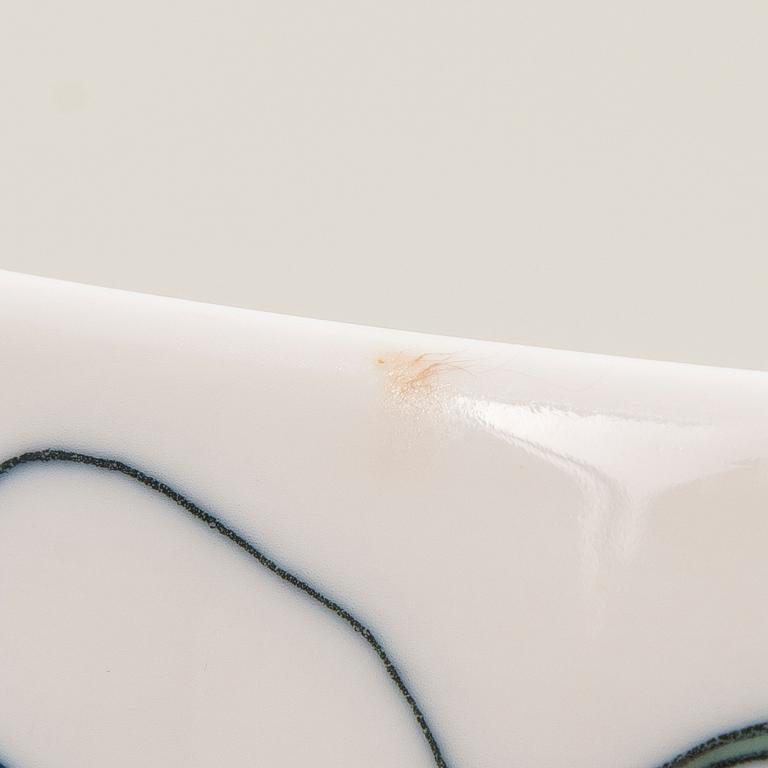 SYLVIA LEUCHOVIUS, 84 osaa, posliinia, "Sylvia", Juhla-astiasto, Rörstrand, 1900-luvun loppupuoli.