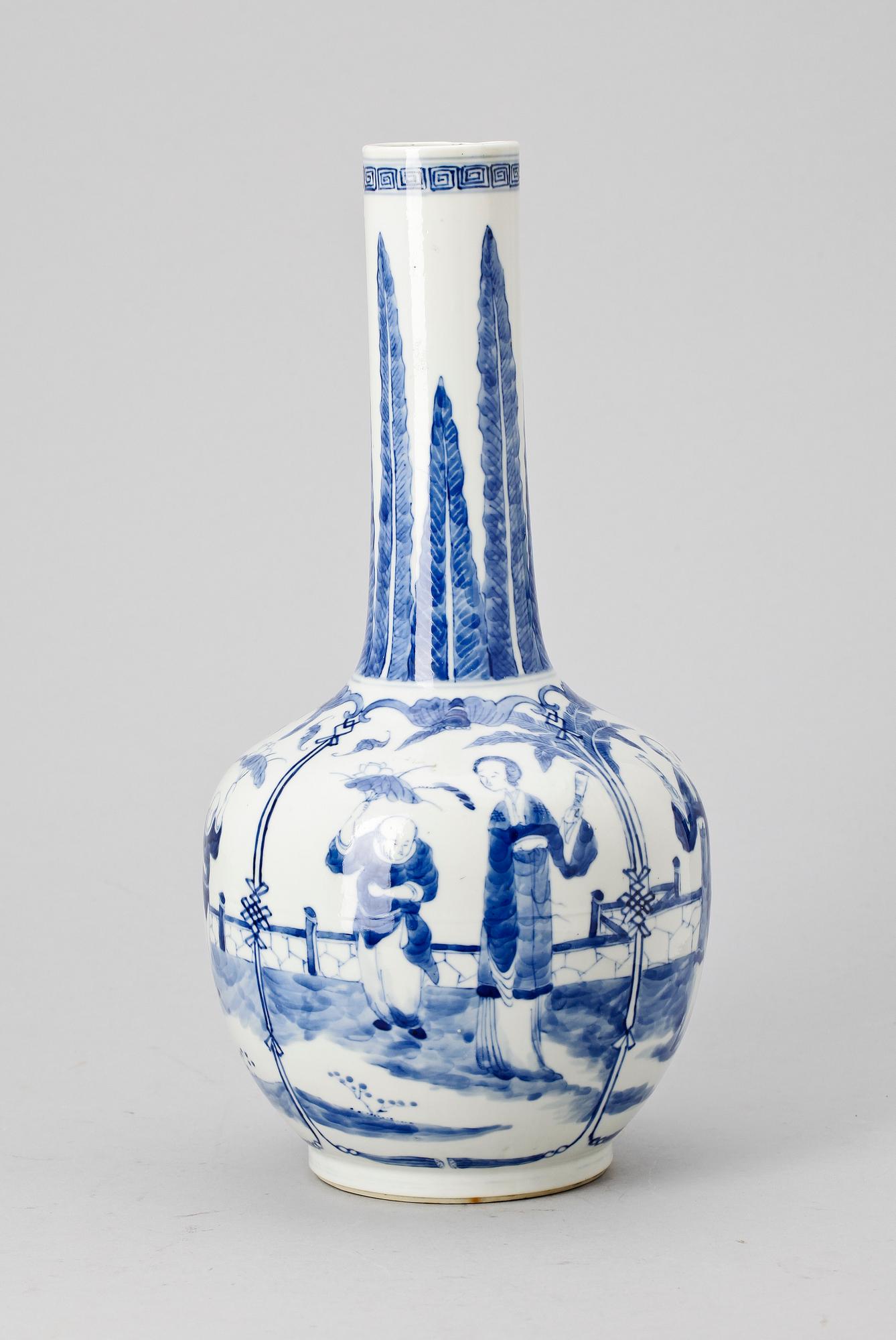 VAS, porslin, Kina, troligen 1800-tal.