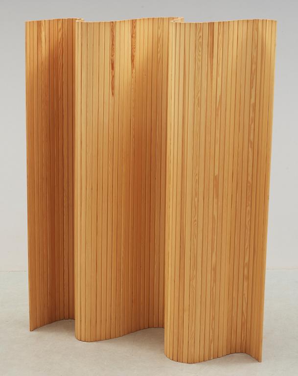 VIKSKÄRM, Alvar Aalto för Artek, Finland. Modellnummer 100.