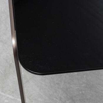 A 'Kirk' glass table by Rodolfo Dordoni for Minotti. 21st Century.