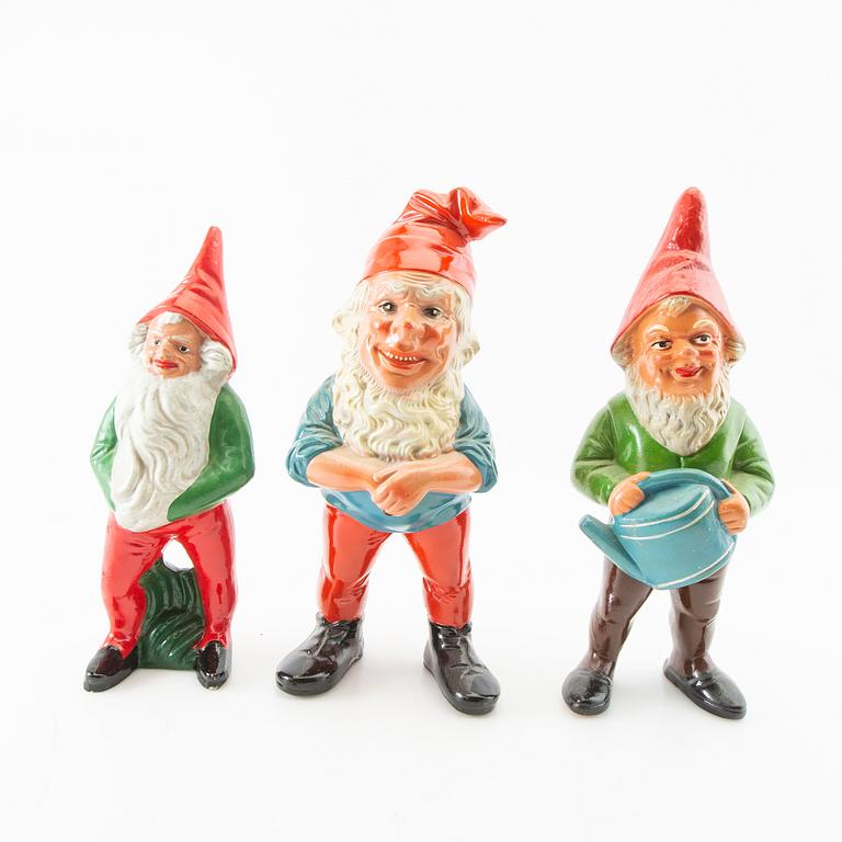 Tomtar 6 st mestadels Tyskland 1900-talerts mitt bemålad terrakotta.