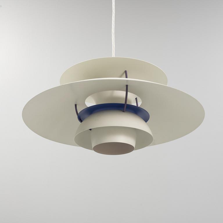 Poul Henningsen, taklampa, "PH 5", Louis Poulsen, Danmark.