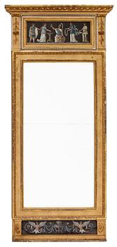 922. A late Gustavian mirror.
