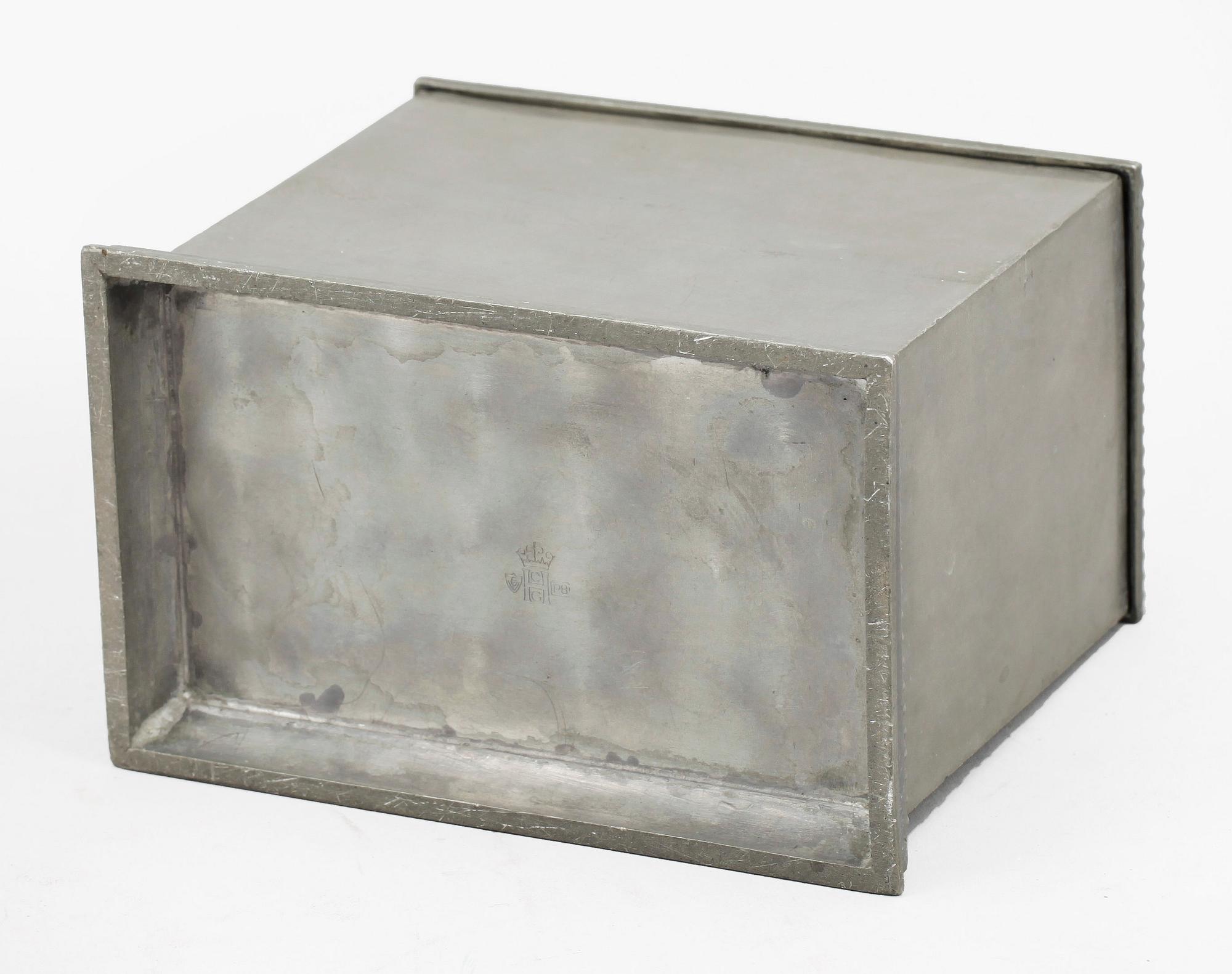 TOBAKSBURK, tenn, CG Hallberg, Stockholm, 1941.