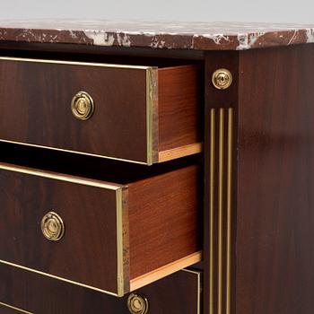 BYRÅ, gustaviansk stil, 1900-tal.