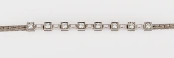 BRACELET, 8 brilliant cut diamonds, tot. 0.80 cts.