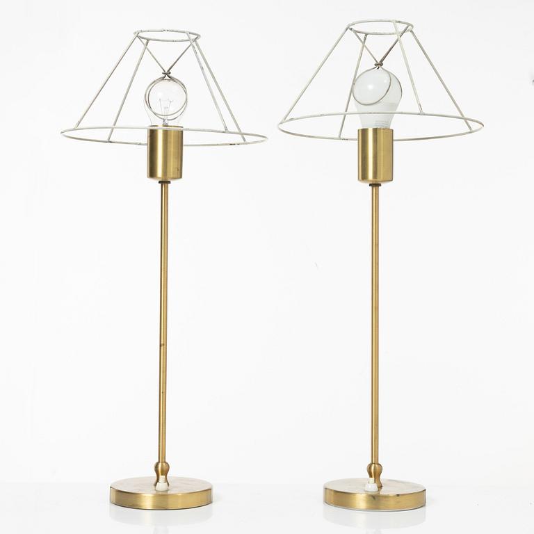 Josef Frank, a pair of model G 2332 table lamps, Svenskt Tenn.