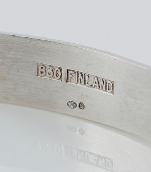 ARMBAND OCH RING, silver och rosenkvarts, Finland.