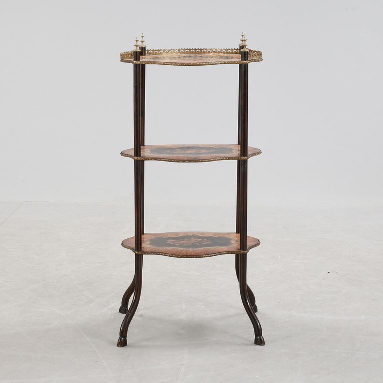 ETAGERE, Louis XV-stil, omkring 1900-talets mitt.