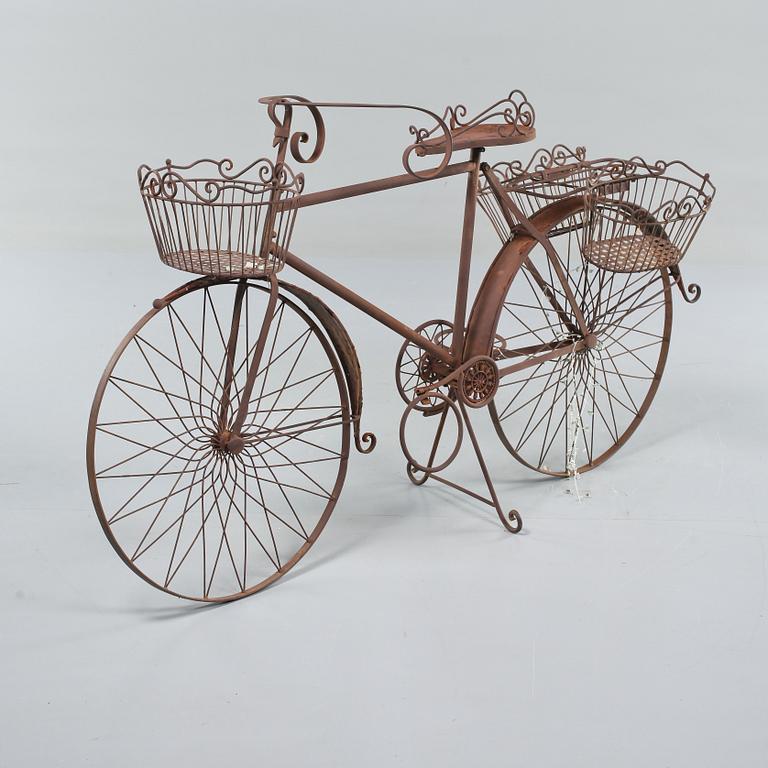 TRÄDGÅRDSDEKORATION, 1900-talets senare del.